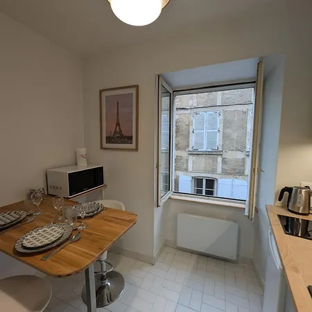Apartamento Joli En Centre-ville