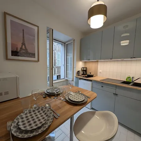 Joli En Centre-ville Apartment *